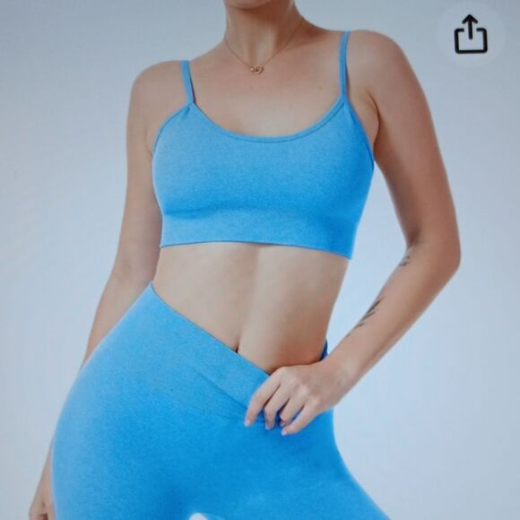 2 Piece Set Sports Bra And Shorts Medium Light Blue New Without Tags - Picture 1 of 8